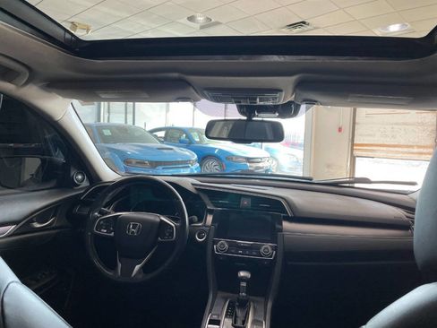 Used 2017 Honda Civic Touring image 27