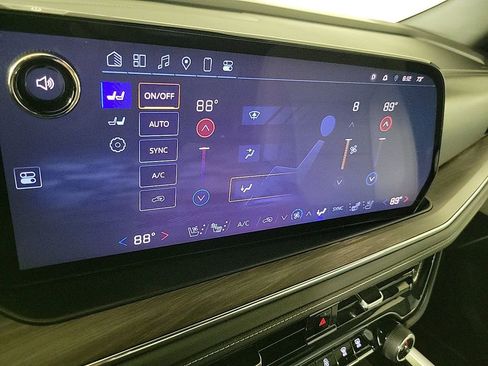 Certified 2025 Chevrolet Tahoe Premier image 16