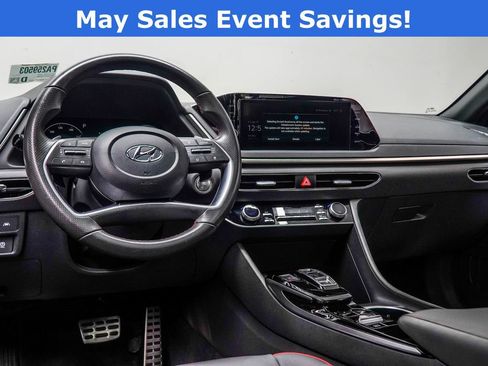 Used 2023 Hyundai Sonata SEL Plus w/ Preferred Accessory Package FWD image 16