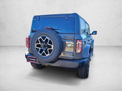 New 2025 Ford Bronco Outer Banks image 2