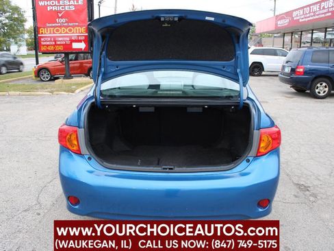 Used 2010 Toyota Corolla Base 4dr Sedan 5M image 11