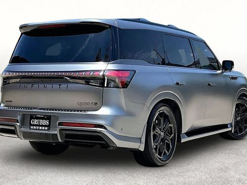 Used 2026 INFINITI QX80 4WD image 2