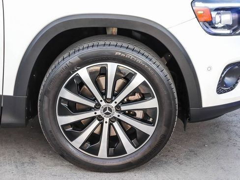 Used 2021 Mercedes-Benz GLB 250 image 11