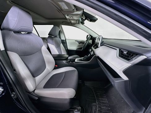 Used 2019 Toyota RAV4 XLE w/ Convenience Package AWD/4WD image 31