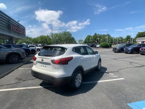 Used 2019 Nissan Rogue Sport S AWD/4WD image 4