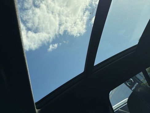 Used 2019 BMW X3 sDrive30i w/ M Sport Package 2 image 5