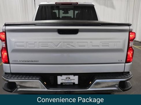 Certified 2022 Chevrolet Silverado 1500 LT w/ Safety Package AWD/4WD image 4