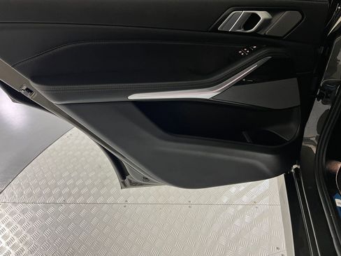 New 2026 BMW X7 xDrive40i AWD/4WD image 32