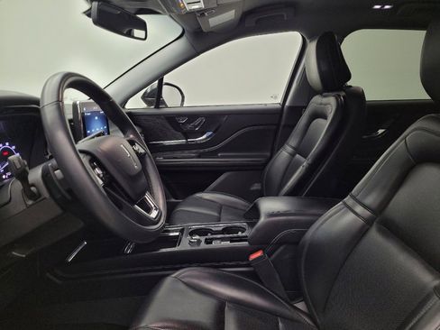 Used 2020 Lincoln Corsair AWD w/ Equipment Group 101A image 17