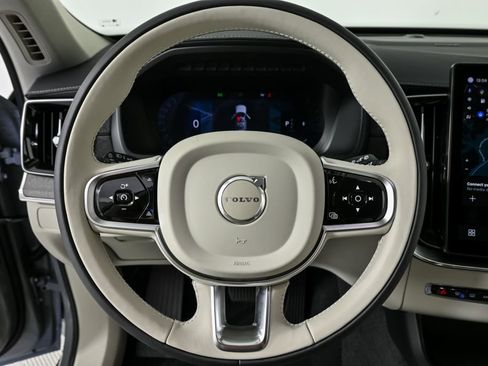 New 2026 Volvo XC90 B6 Ultra w/ Protection Package image 9