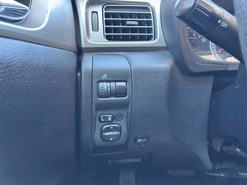 Used 2009 Subaru Impreza 2.5i AWD/4WD image 29