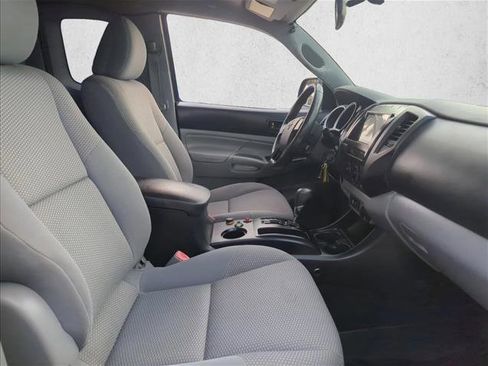 Used 2012 Toyota Tacoma 4x4 Access Cab image 25