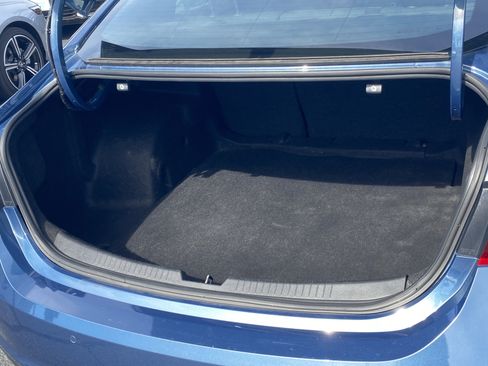 Used 2024 Chevrolet Malibu LT image 12