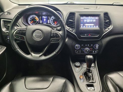 Used 2019 Jeep Cherokee Latitude Plus image 22