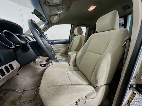 Used 2005 Toyota Tacoma 2WD Access Cab image 19