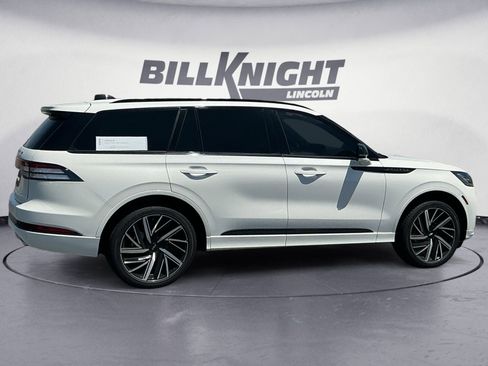 Used 2026 Lincoln Aviator Black Label w/ Jet Appearance Package AWD/4WD image 6