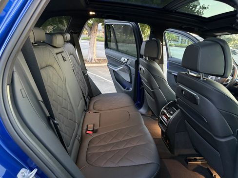 Used 2026 BMW X5 M60i image 32