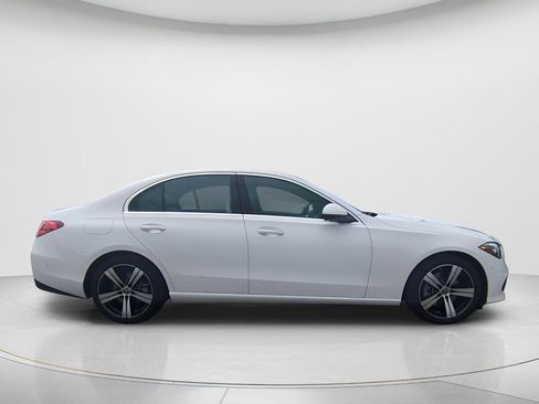 Used 2025 Mercedes-Benz C 300 Sedan image 3