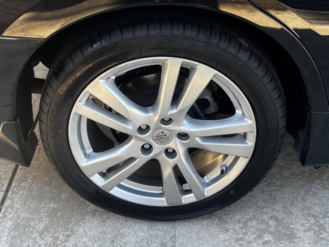 Used 2015 Nissan Altima 3.5 SL FWD image 10