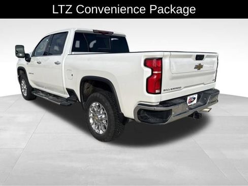 Used 2024 Chevrolet Silverado 2500 LTZ w/ LTZ Premium Package AWD/4WD image 6