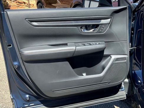 Used 2025 Honda CR-V Sport-L image 21