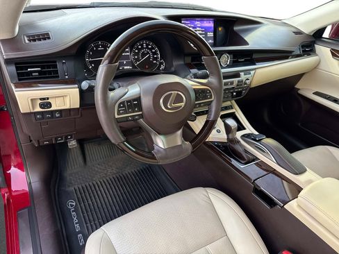 Used 2018 Lexus ES 350 image 21