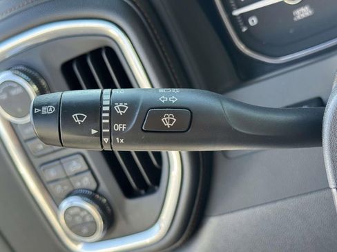 Used 2022 GMC Sierra 1500 AT4 w/ AT4 Premium Package image 22