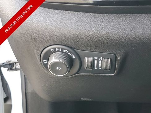 Used 2025 Jeep Compass Trailhawk w/ Trailhawk Convenience Group AWD/4WD image 21