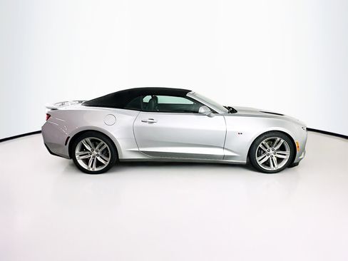 Used 2017 Chevrolet Camaro SS RWD image 10