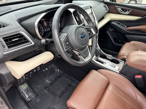 Used 2020 Subaru Ascent Touring w/ Popular Package #3 AWD/4WD image 32