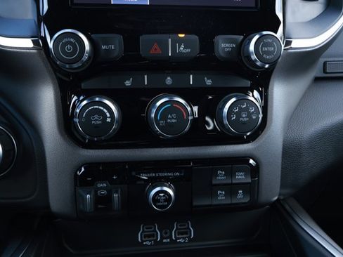 New 2026 RAM 1500 Big Horn w/ Night Edition image 19