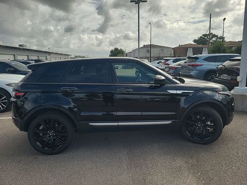 Used 2019 Land Rover Range Rover Evoque HSE image 7