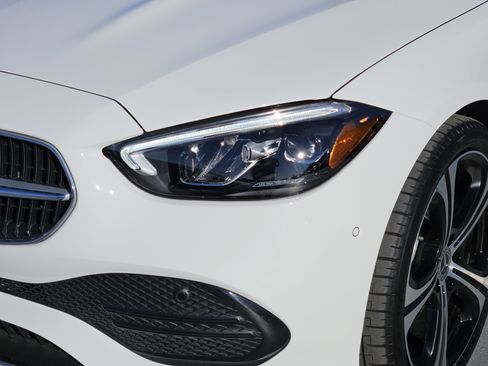 Certified 2025 Mercedes-Benz C 300 Sedan image 9