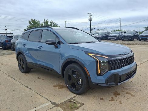 New 2026 Kia Sportage X-Line image 2