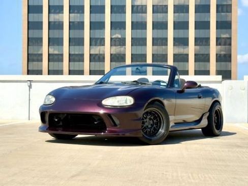 Used 1999 MAZDA MX-5 Miata RWD image 1