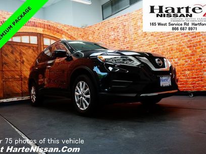 Used 2017 Nissan Rogue SV w/ SV Premium Package