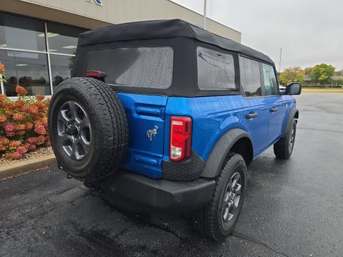 Used 2023 Ford Bronco Big Bend image 2