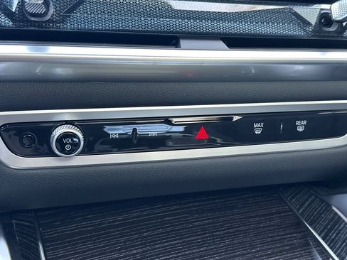 New 2026 BMW X6 xDrive40i image 18