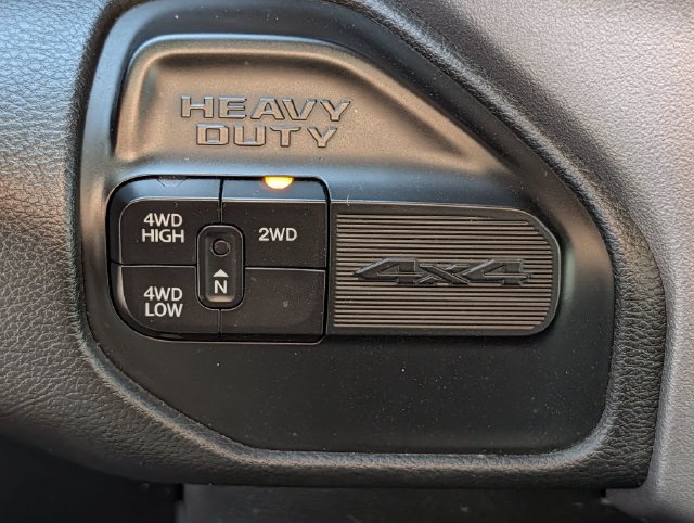 Used 2022 RAM 2500 Big Horn AWD/4WD image 15