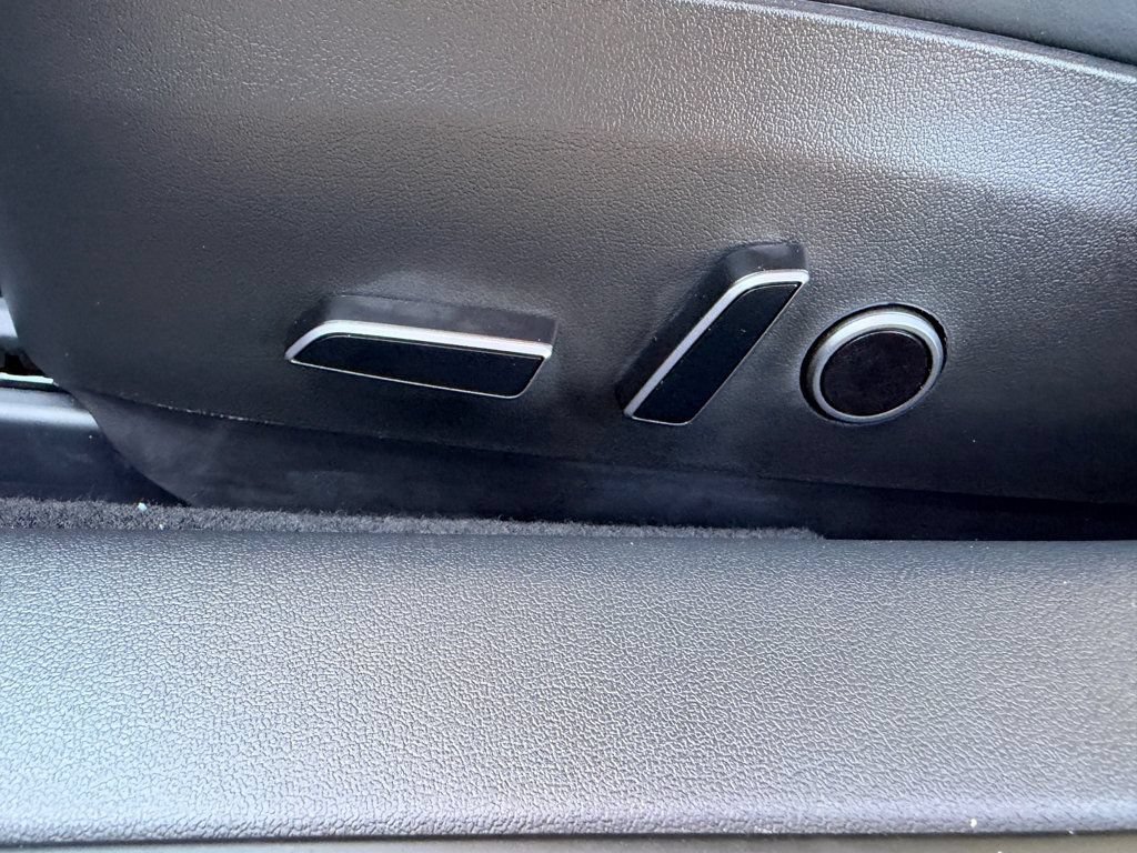 Used 2023 Tesla Model 3 Standard Range RWD image 10