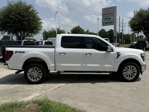 Used 2024 Ford F150 Lariat w/ FX4 Off-Road Package AWD/4WD image 3