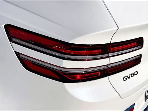Used 2026 Genesis GV80 2.5T Advanced image 28