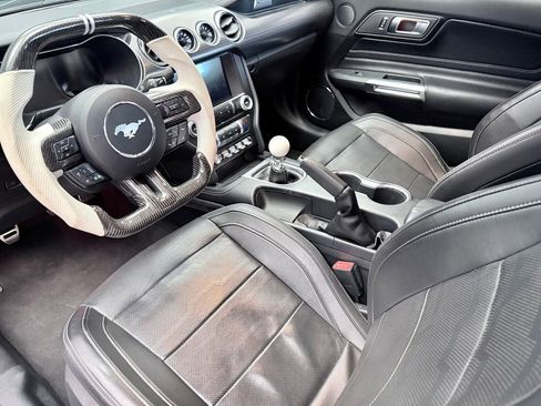 Used 2022 Ford Mustang GT Premium w/ GT Performance Package RWD image 9