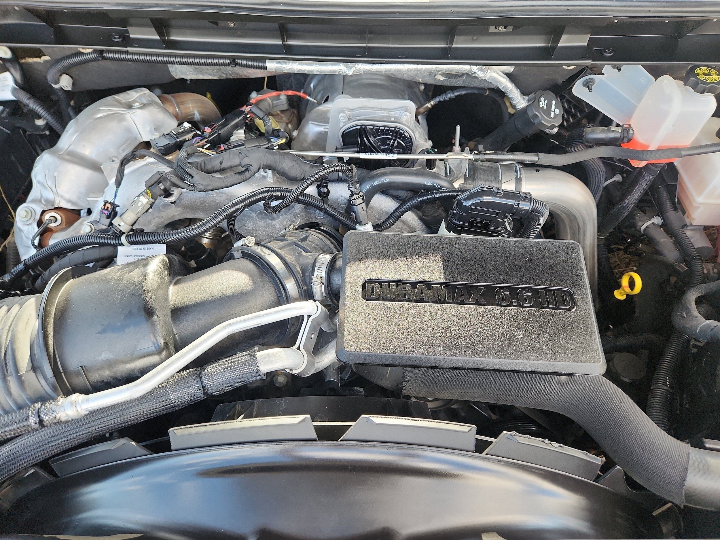 Used 2024 GMC Sierra 2500 AT4 w/ Technology Package AWD/4WD image 25