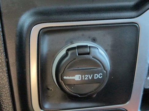 Used 2025 Jeep Gladiator Sport AWD/4WD image 21