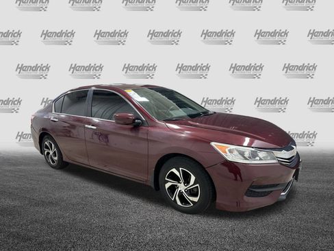 Used 2017 Honda Accord LX image 2