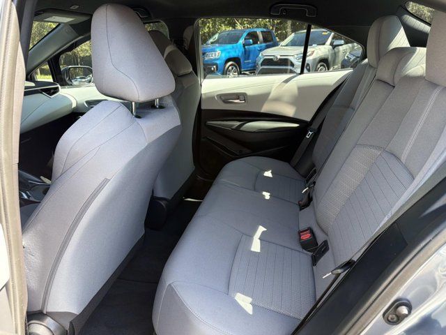 Certified 2025 Toyota Corolla SE FWD image 13