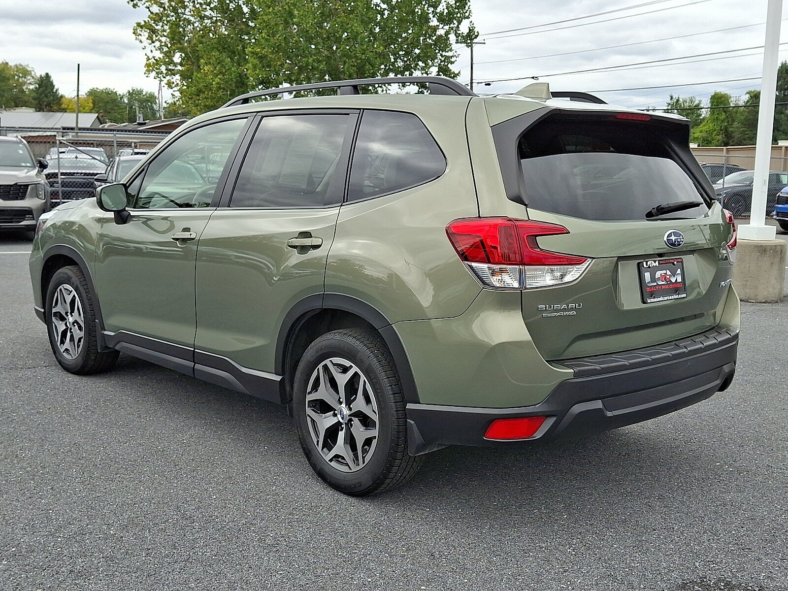 Used 2019 Subaru Forester Premium AWD/4WD image 7