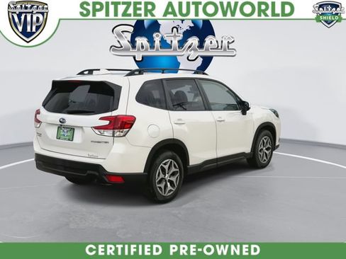 Used 2023 Subaru Forester Premium AWD/4WD image 9