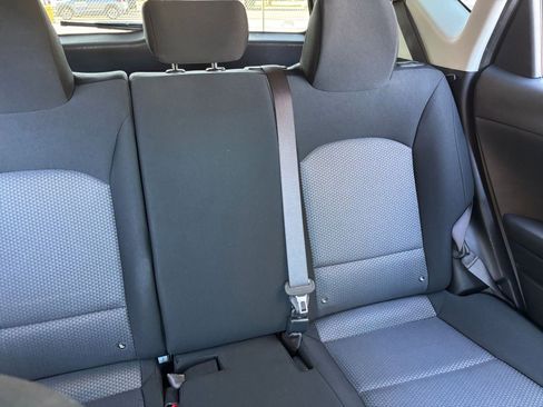 Used 2025 Kia Soul LX w/ LX Technology Package image 32